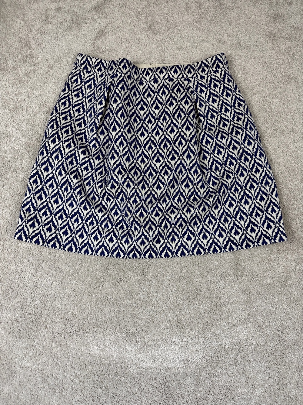 J Crew Skirt Women’s 6 Blue White Geometric Printed A Line Pleated Classic NWT